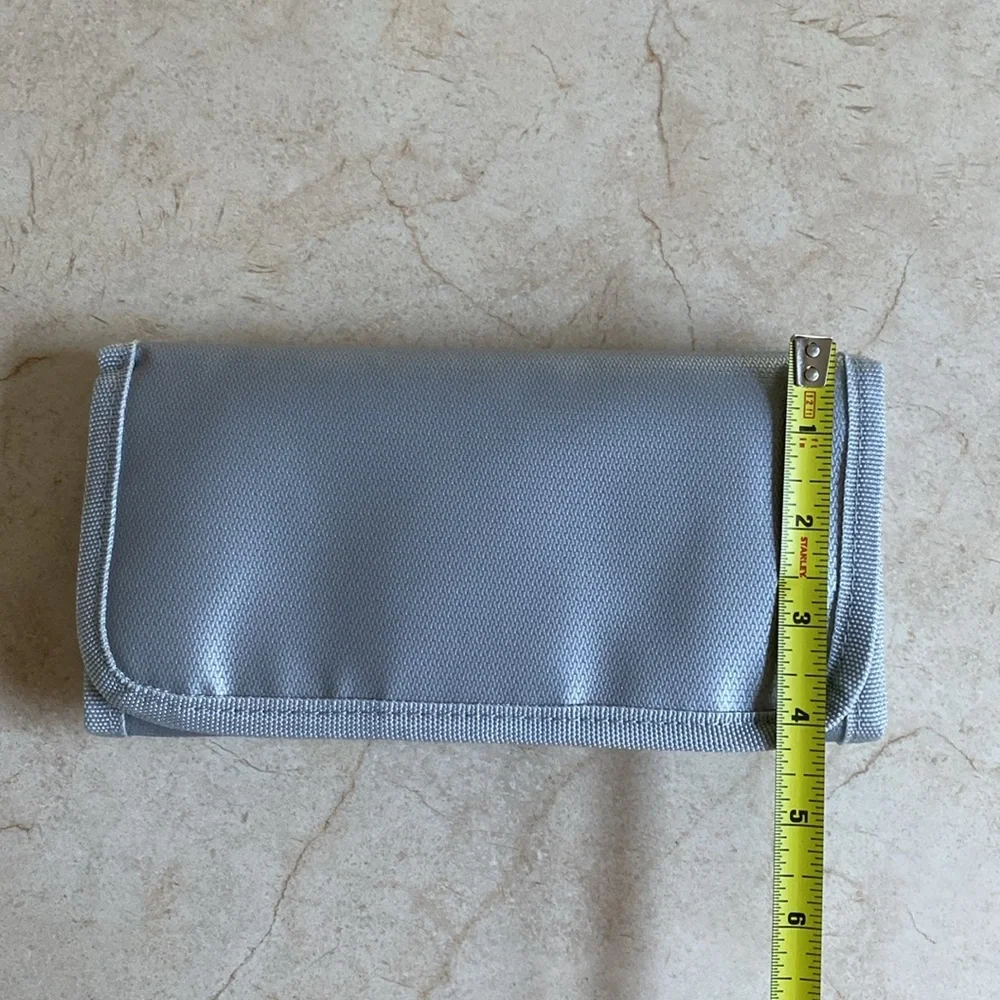 NWOT Travel Storage Clutch, Water Resistsnt